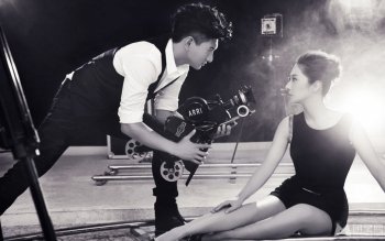 吴奇隆刘思彤携手演绎另类浪漫写真大片