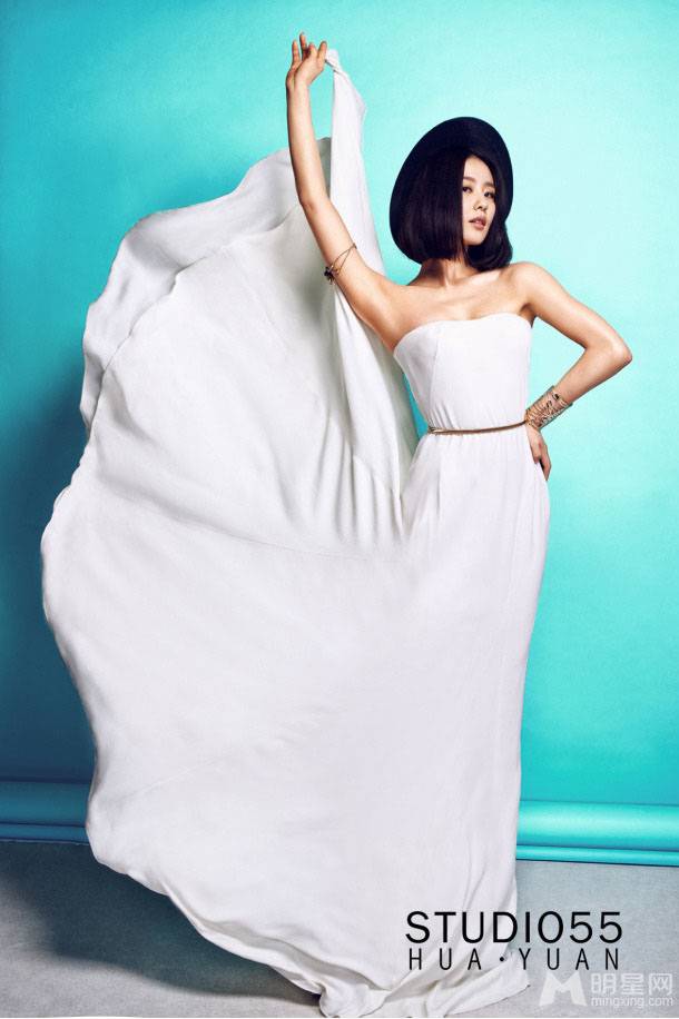 女星刘诗诗时尚气质短发图片