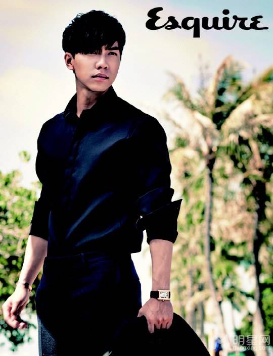 韩国帅哥明星李胜基时尚画报写真