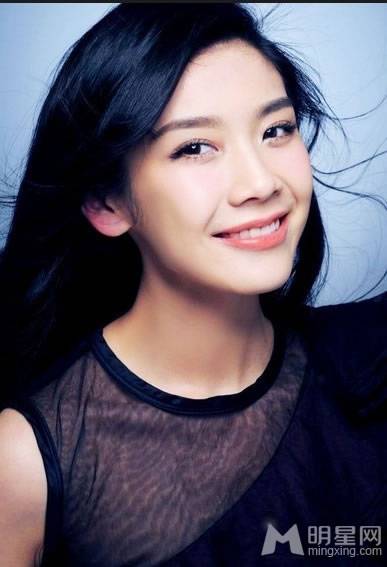 中国新生代女演员马恺曼靓丽写真