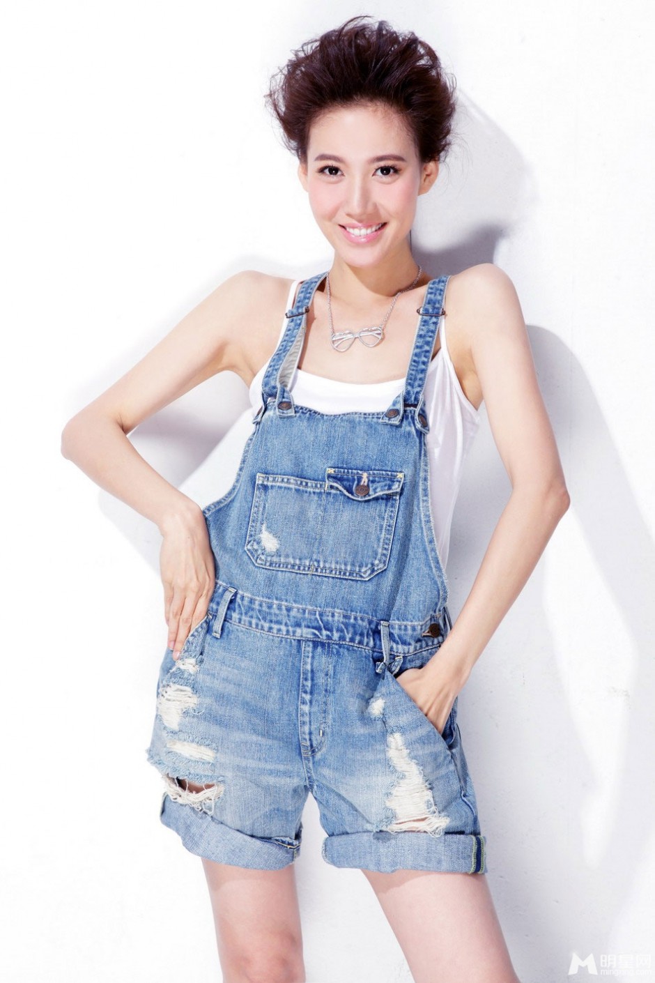 女演员高露唯美小清新写真