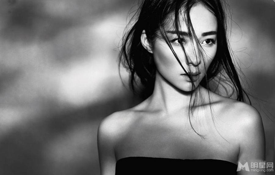 中国最漂亮女星冯婧演绎双面魅力