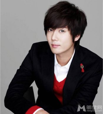 韩国帅气男星金圭钟写真集