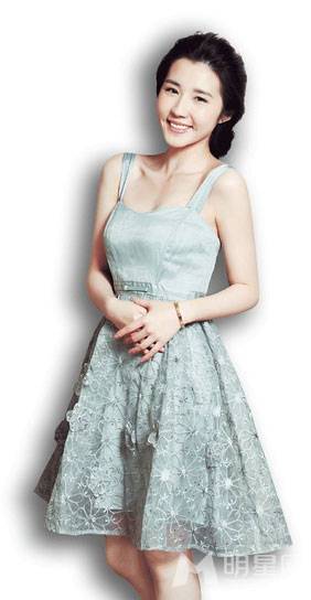 约会专家演员方安娜甜美写真