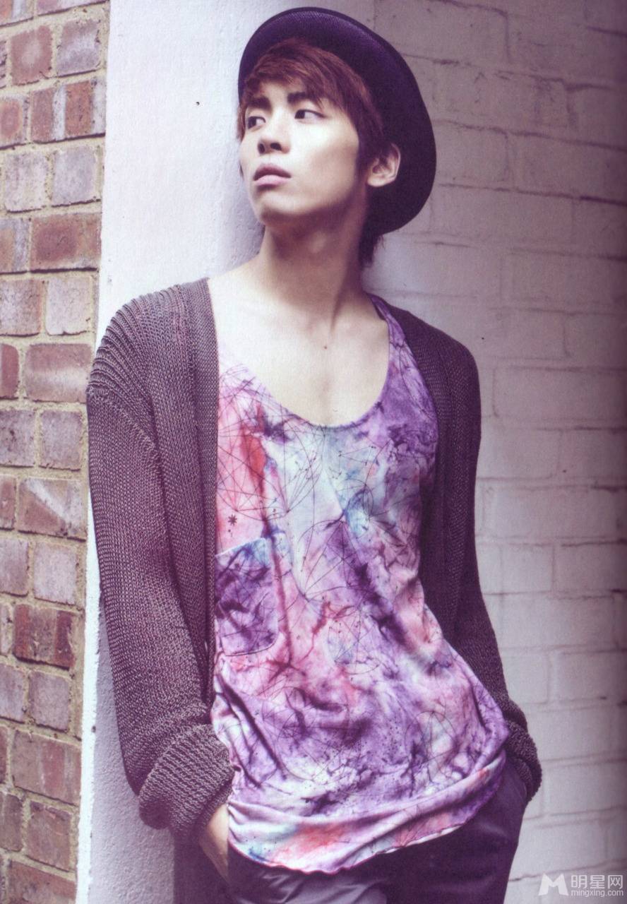 韩星金钟铉性感帅气壁纸