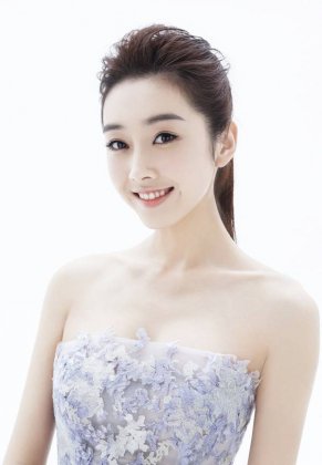 中国90后美女演员宣璐唯美梦幻写真