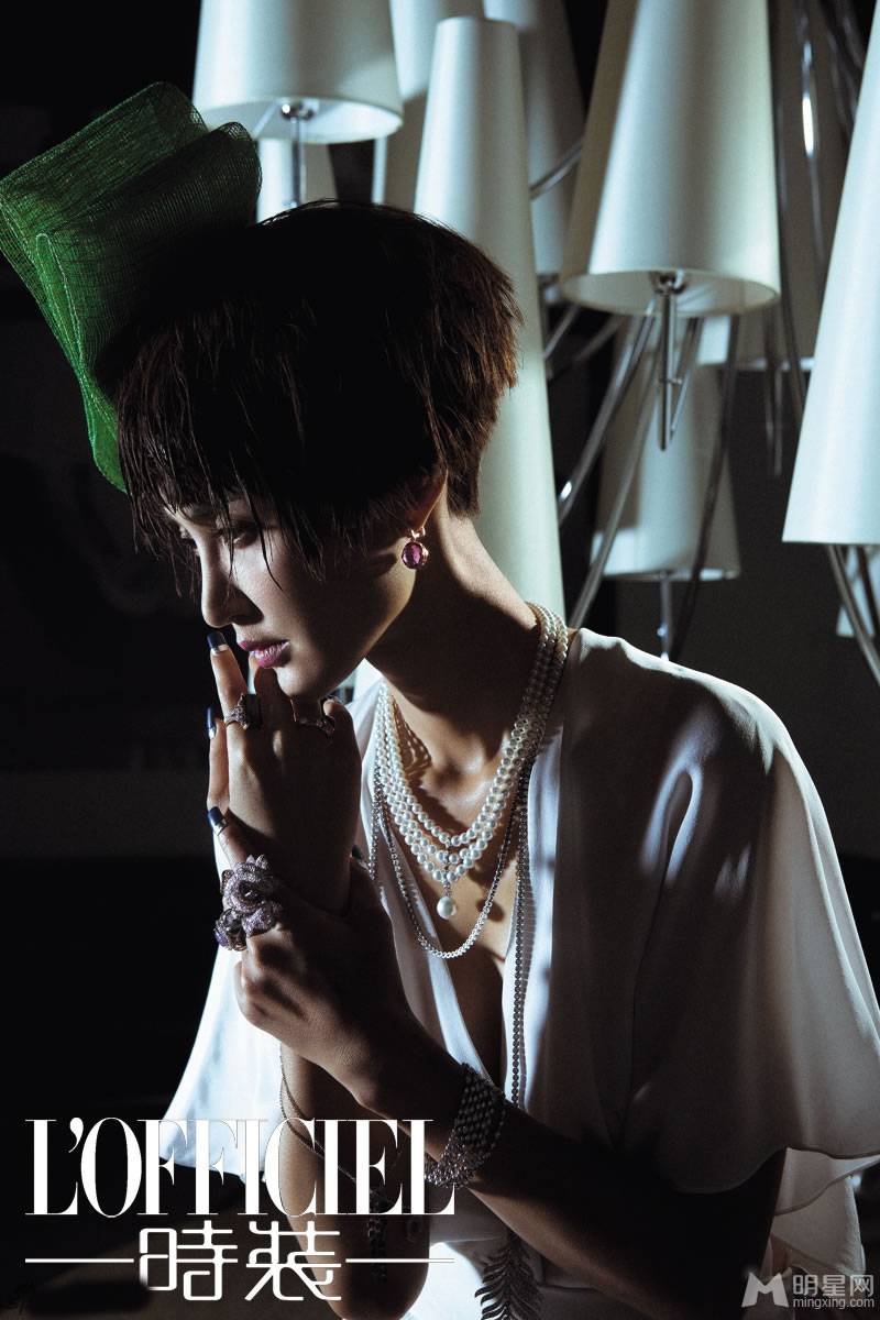 北京爱情故事张歆艺短发造型迷倒众人