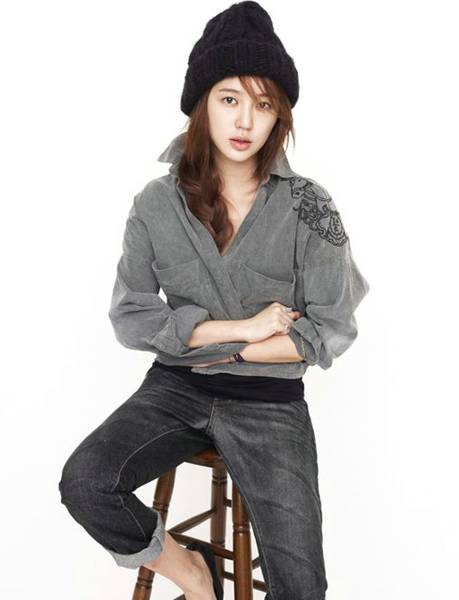 韩国美女明星尹恩惠时尚写真照