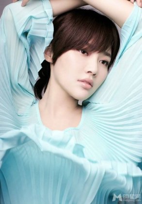 军艺校花徐冬冬梦幻蓝色迷人写真