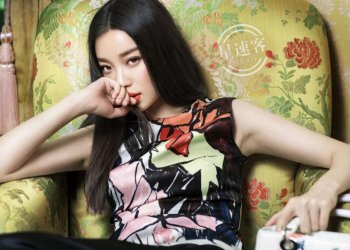 倪妮大秀烈焰红唇 高贵冷艳气质逼人