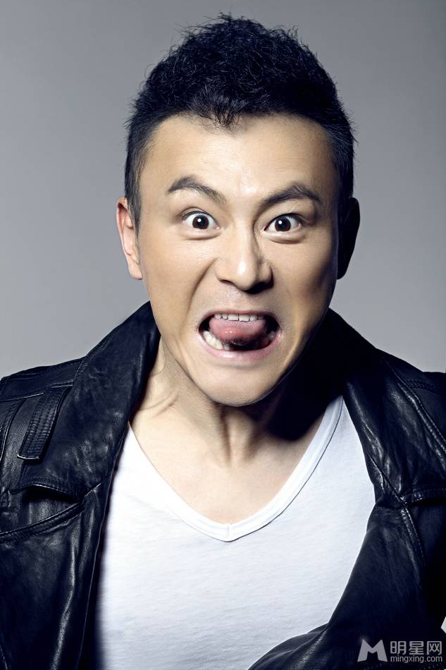 演员李解个人创意搞怪写真