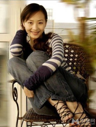 黄海波现任女友曲栅栅早期写真