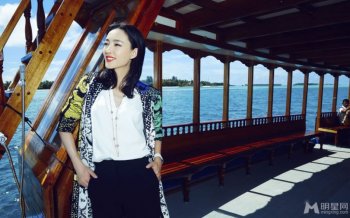 素颜女神王丽坤尽显妩媚优雅写真