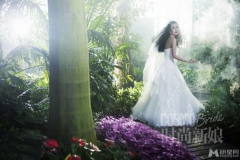 秦岚置身丛林唯美单人婚纱写真