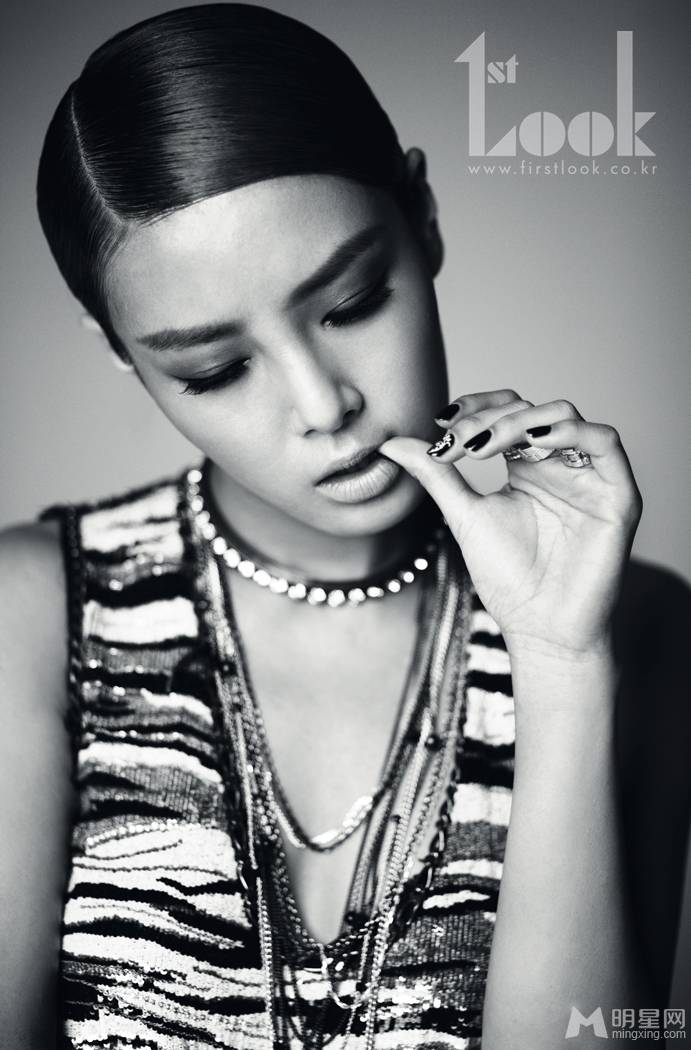 wonder girls成员俞斌画报写真 成熟女人味十足