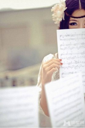 2011年快乐女声陆翊唯美动人写真