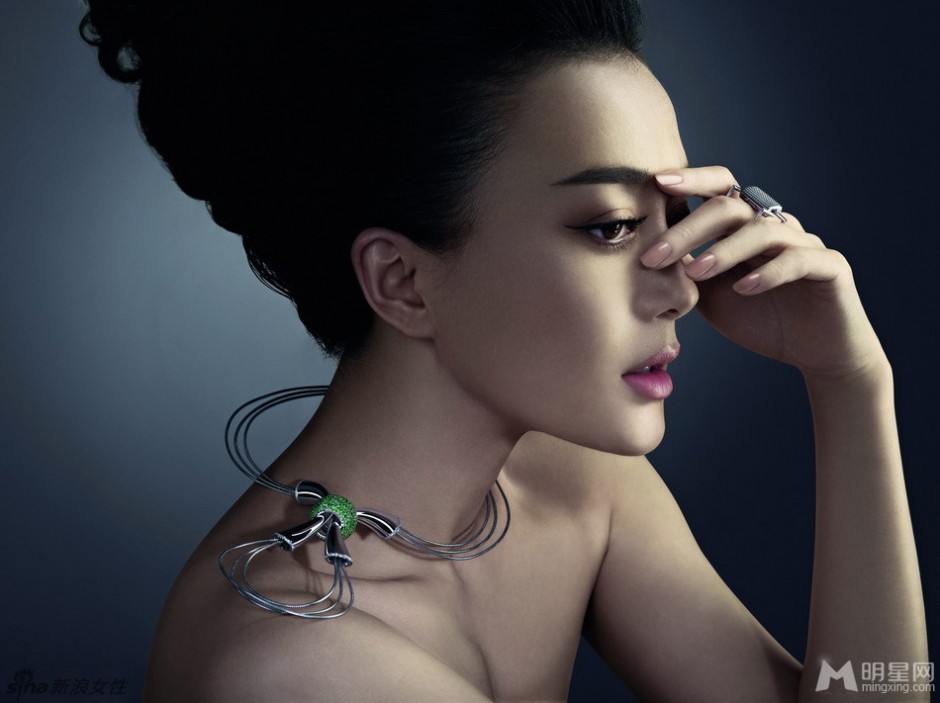 中国最美的女明星秦岚 散发柔美气质