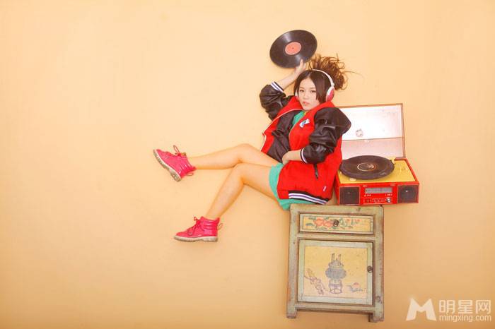 糖果系的女孩本兮创意无限写真照