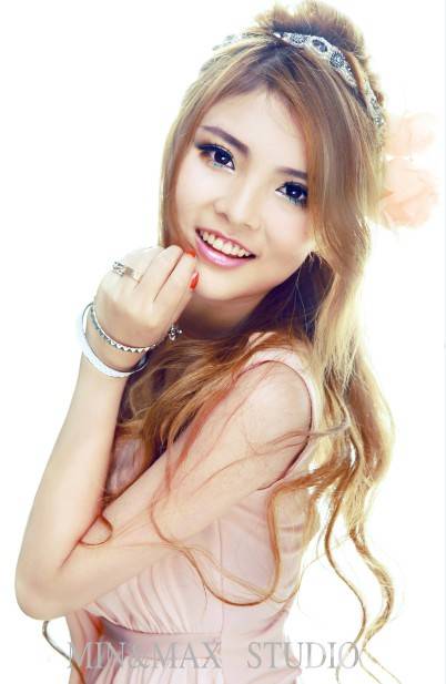 邬祯琳性感迷人照片 梦幻唯美