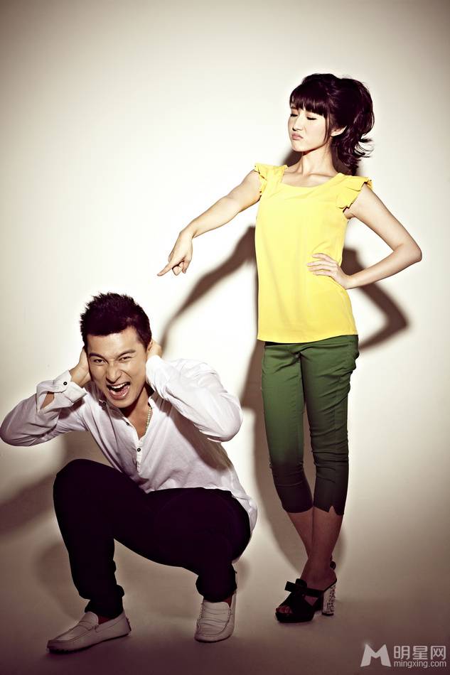 贺刚方安娜搞怪情侣图片曝光