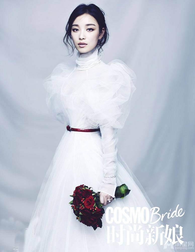 倪妮时尚杂志写真 优雅妩媚女人风范