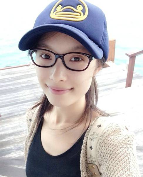 素颜美女倪妮微博狂晒生活照