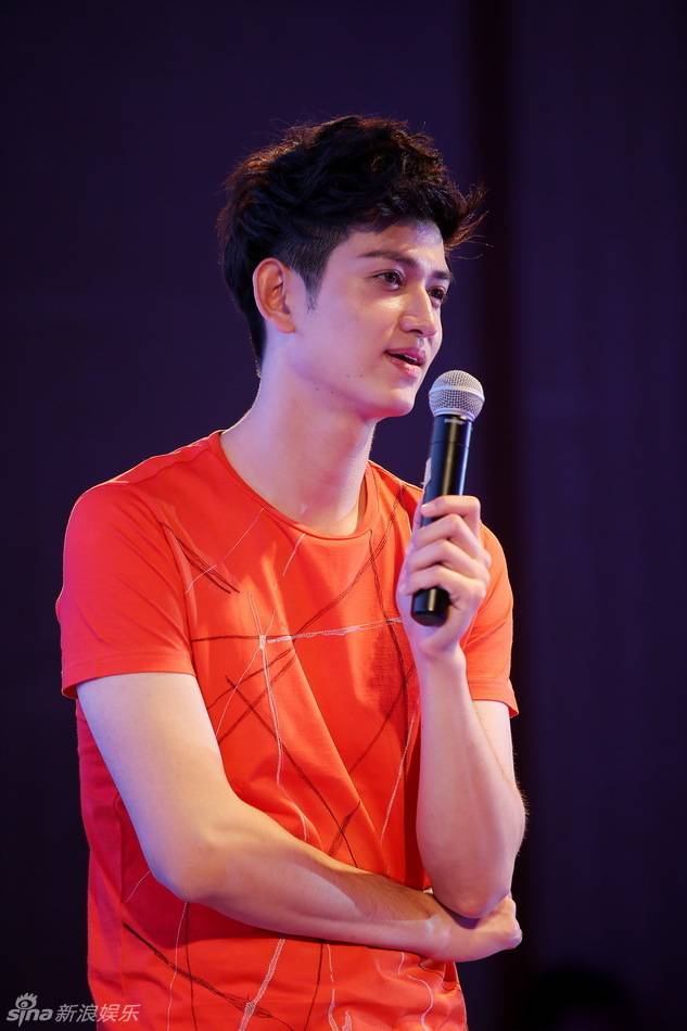 马可出席花千骨电视剧宣传 阳光笑容软化人心