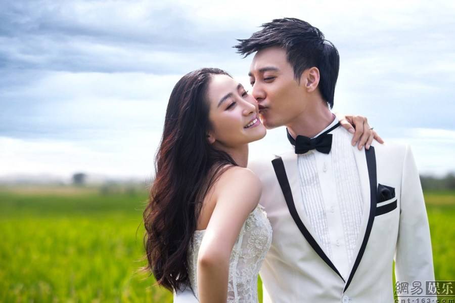 陶昕然何建泽甜蜜浪漫婚纱写真