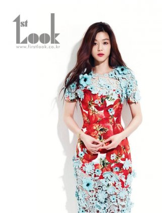 韩国明星玉珠贤尽显熟女气质画报写真