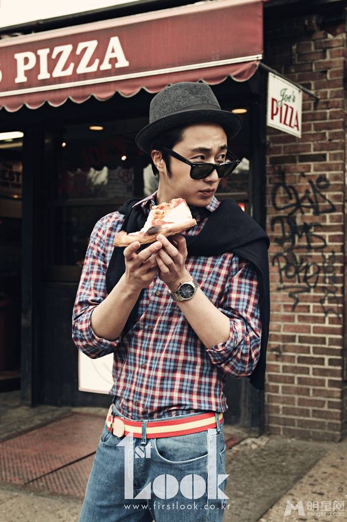 韩国男演员丁一宇帅气逼人画报写真