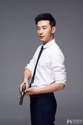 特工型男罗晋霸气个性写真 男人魅力迷倒众人