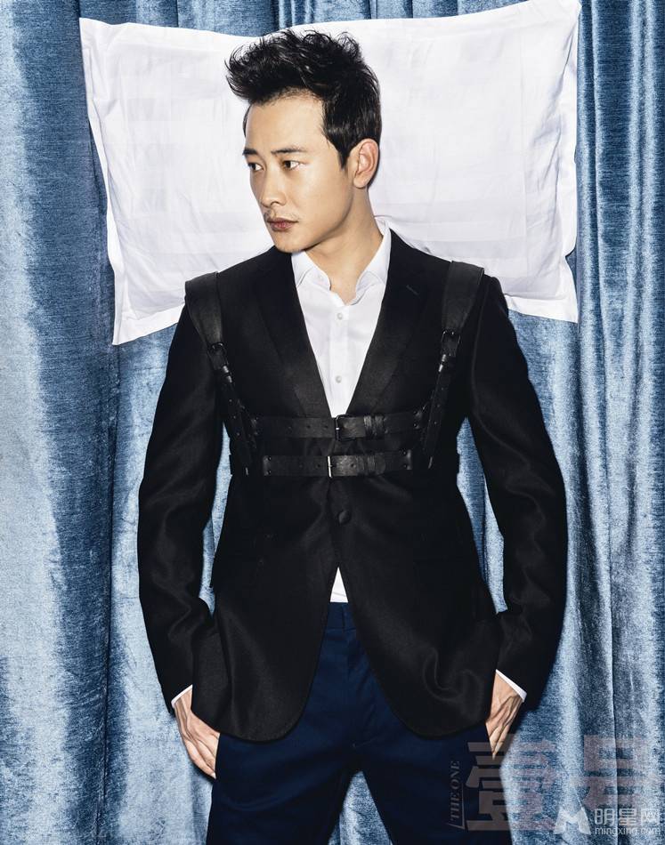 人气男星罗晋时尚杂志写真 随性自然优雅型男风