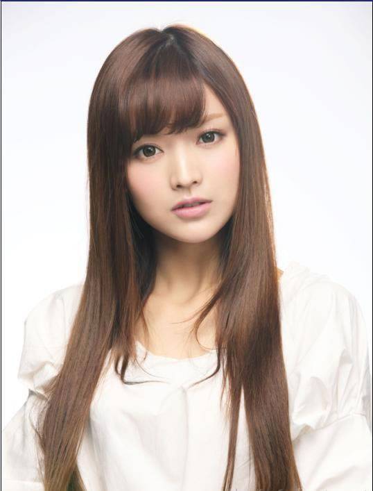 叶熙祺长发飘逸清纯动人写真照