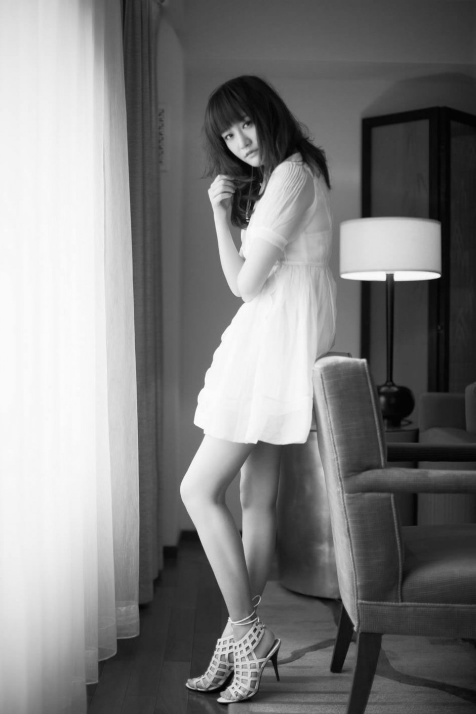 秦子涵清纯甜美治愈系写真照