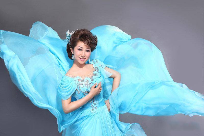 土家族姑娘胡舒婷靓丽高清写真