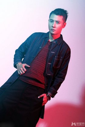 型男张丹峰帅气时尚搭配写真组图