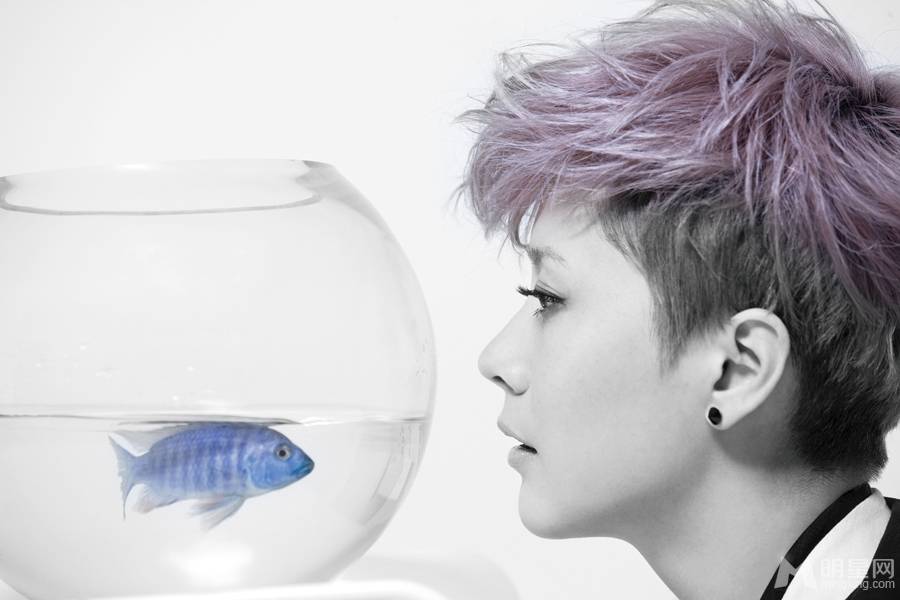 中国女演员海清时尚环保公益宣传照