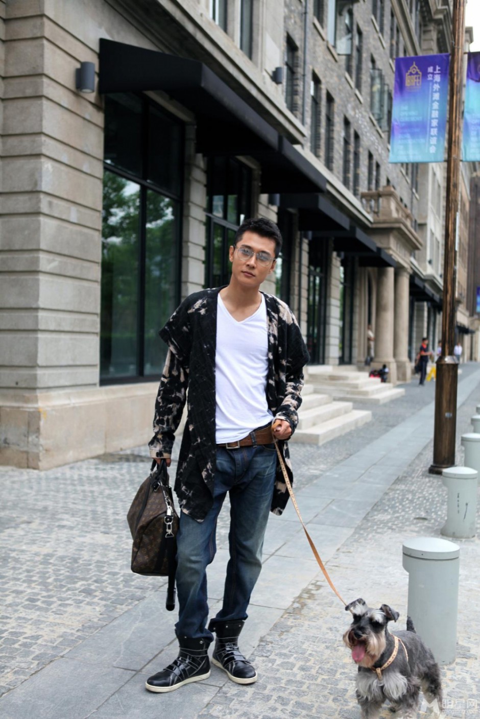 潮男张丹峰街头时尚休闲搭配写真