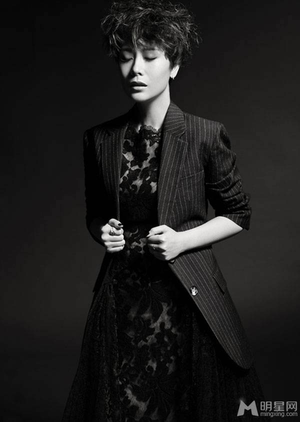 海清演绎现代都市时尚女郎写真