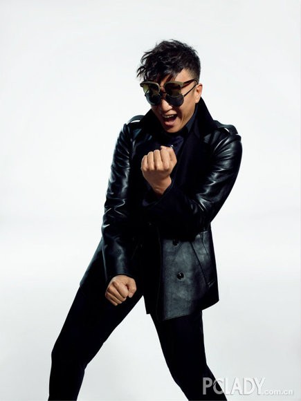 呆萌大叔孙红雷搞怪滑稽写真