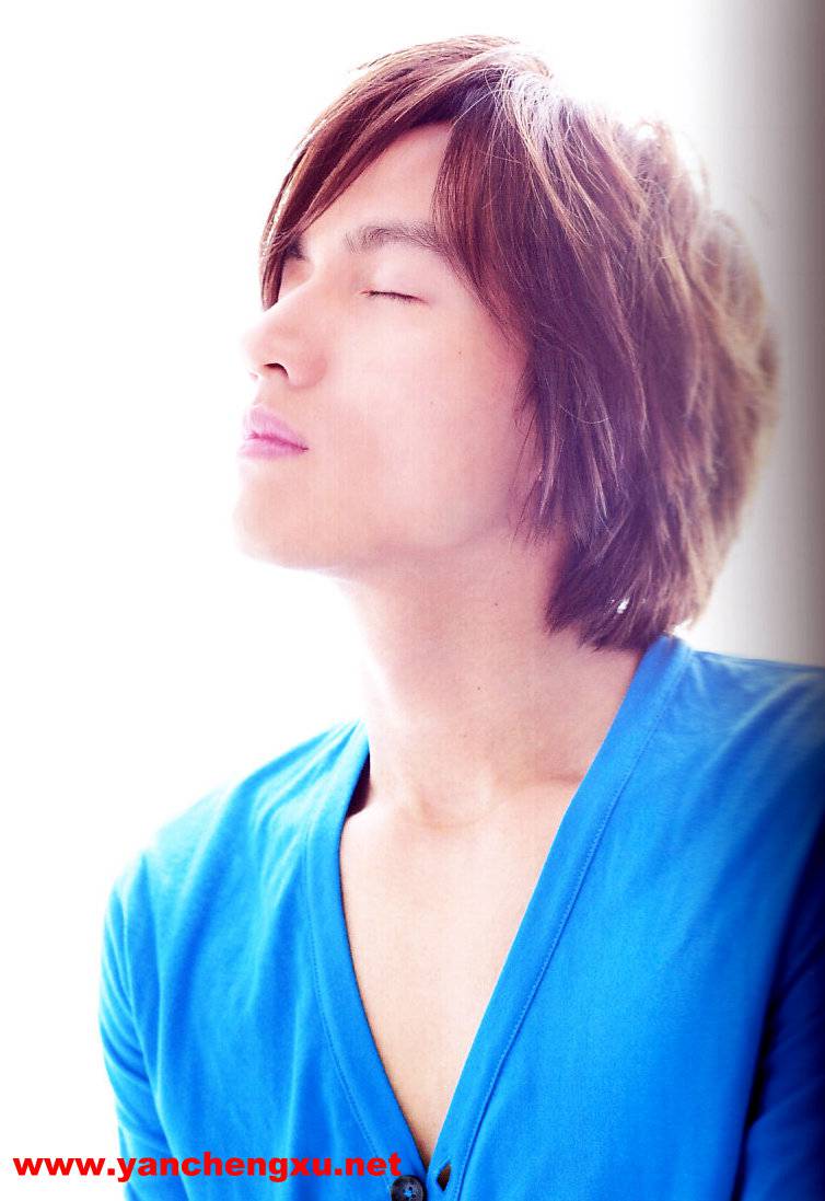 型男言承旭个人写真 气质清爽儒雅个性