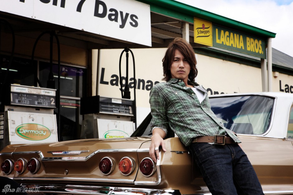 言承旭时尚杂志写真集 桀骜不驯气质邪魅迷人