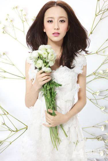 气质美女佟丽娅出道早期唯美小清新个人写真