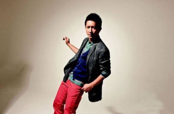 人气男明星韩庚冷峻潇洒写真