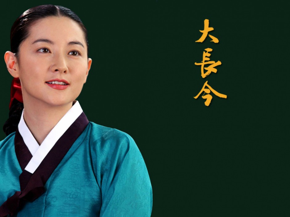 韩国女演员李爱英笑容甜美迷人写真