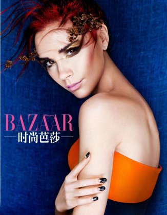 维多利亚·贝克汉姆复古妆容冷魅写真