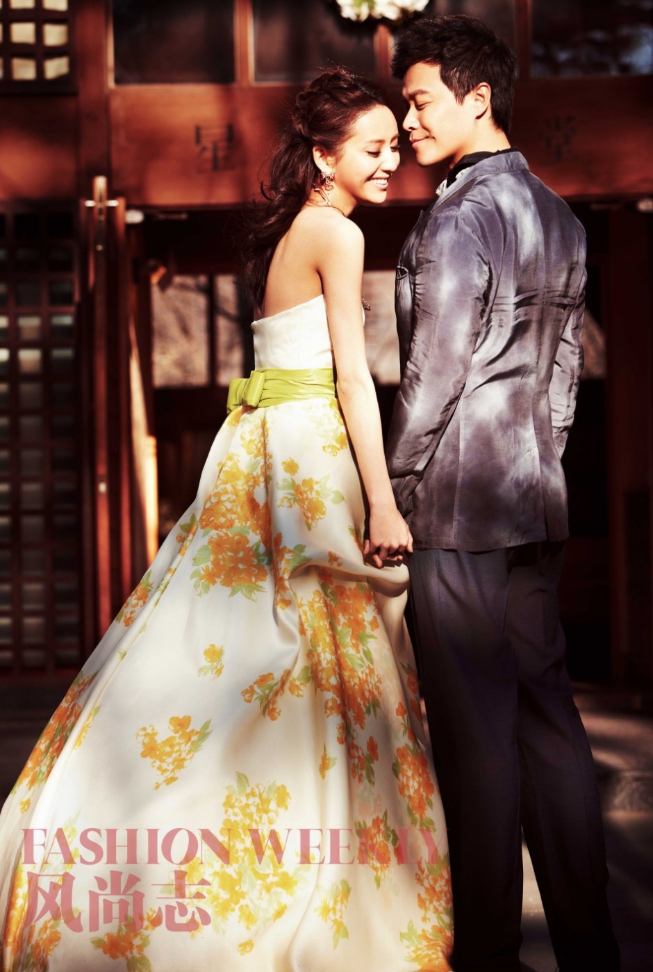 佟丽娅陈思成夫妇大秀恩爱写真图片