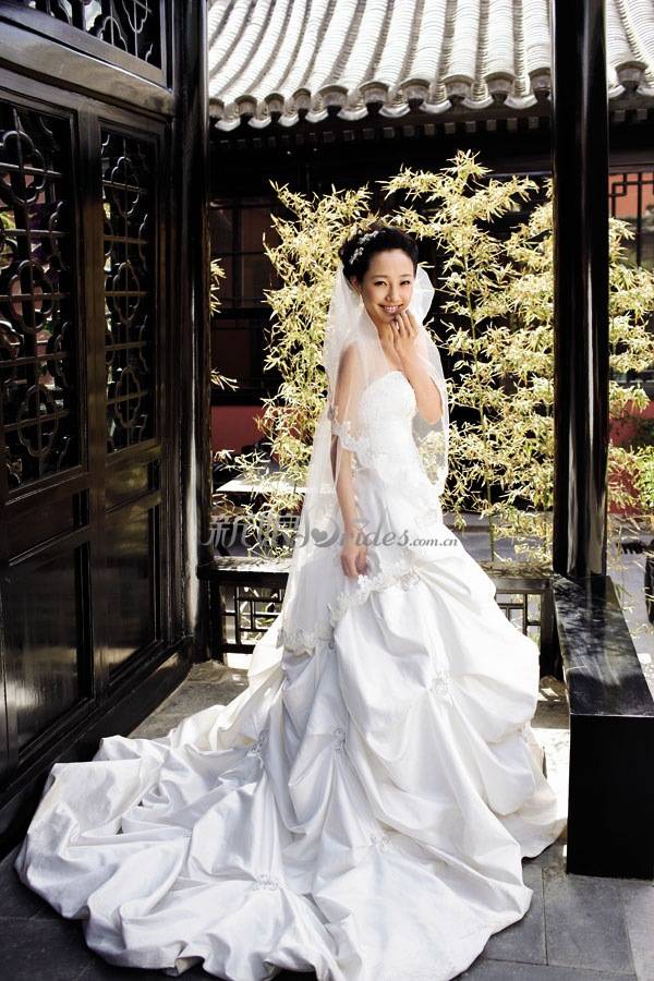 白百何陈羽凡夫妇甜蜜幸福时尚婚纱照