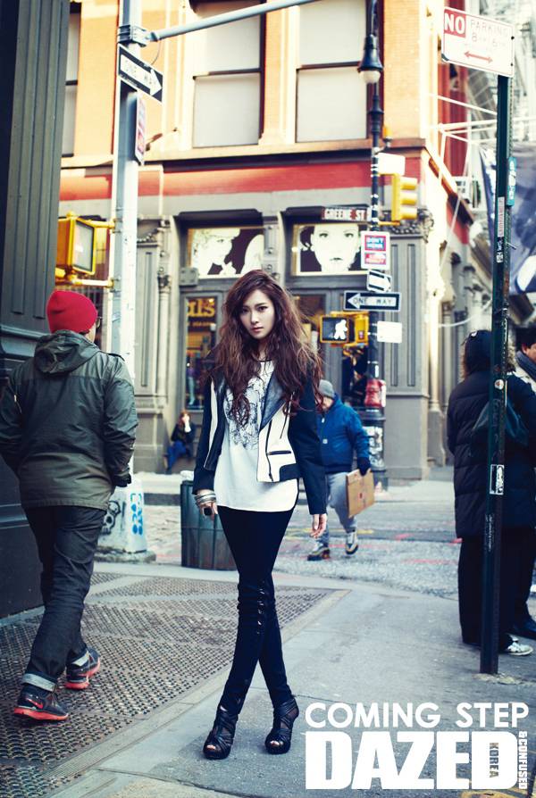 郑秀妍尽显成熟知性气质写真图片