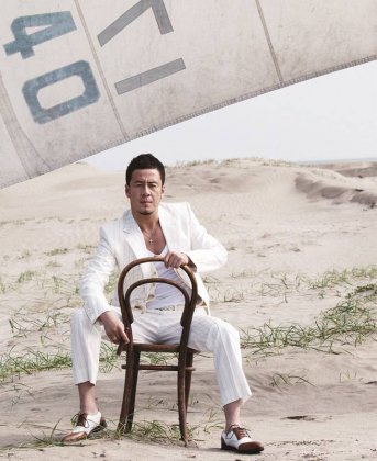 杨坤音乐专辑精美封面写真组图